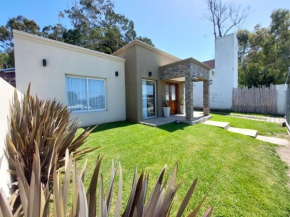 Casa en bosque peralta ramos